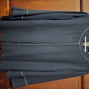 Banana Republic Navy Blouse with White Piping